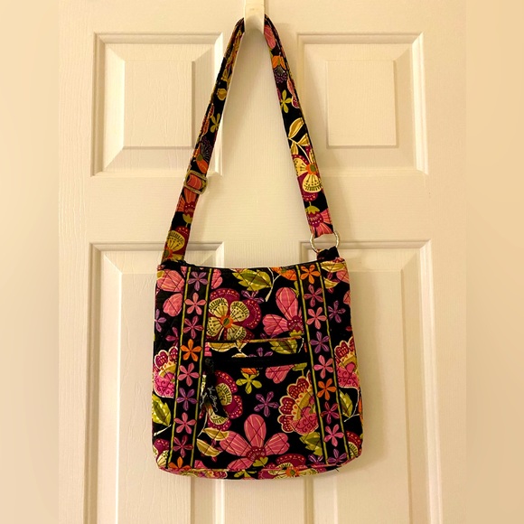 Vera Bradley Large Hipster in Pirouette Pink pattern, comfortable and beautiful - Picture 2 of 6